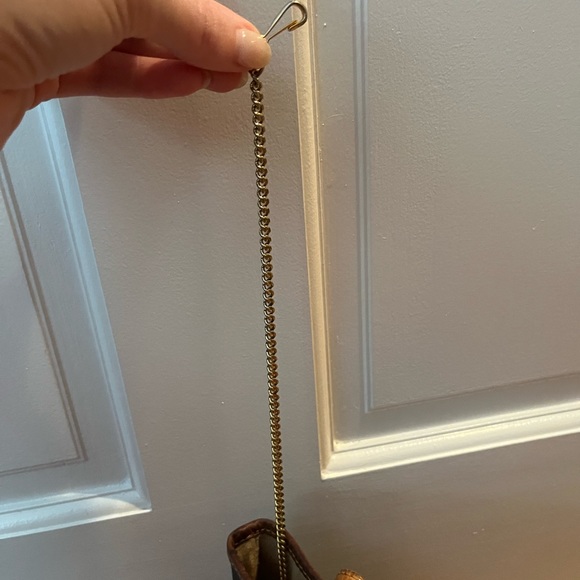 Authentic Vintage Louis Vuitton Petit Bucket Bag - Picture 16 of 17